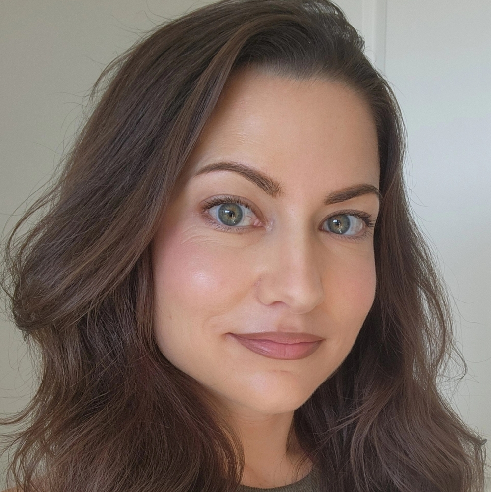 Meet your Posher, Sierra